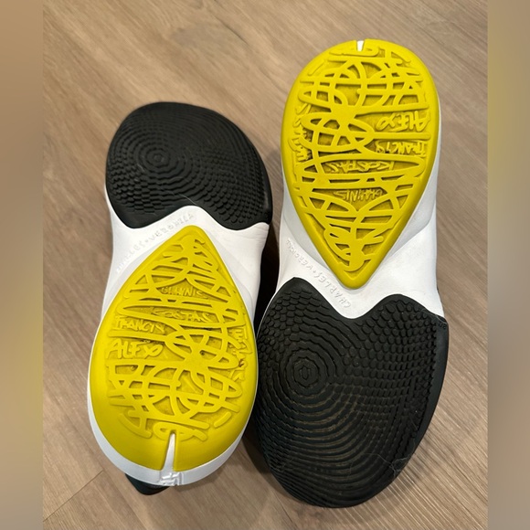 Nike Zoom Freak 2 NRG Gradient Fade Sz 6Y Sneakers - Picture 8 of 9